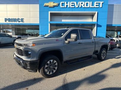Used 2025 Chevrolet Silverado 2500 Custom w/ Custom Convenience Package