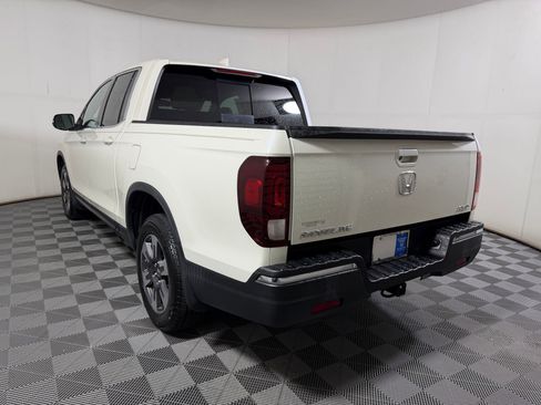 Used 2019 Honda Ridgeline RTL-T image 2