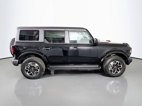New 2026 Ford Bronco Outer Banks AWD/4WD image 18