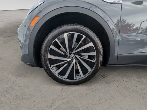 New 2025 Volkswagen ID.4 Pro AWD/4WD image 14