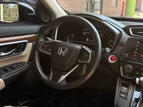 Used 2018 Honda CR-V Touring image 26