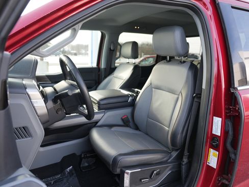 Used 2024 Ford F150 Lariat w/ Equipment Group 502A High image 14