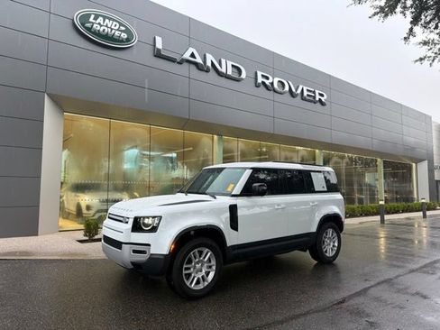 Used 2024 Land Rover Defender 110 S AWD/4WD image 8