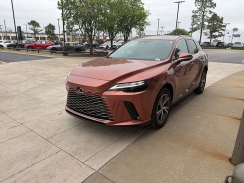 Used 2025 Lexus RX 350 Premium w/ Convenience Package FWD image 1