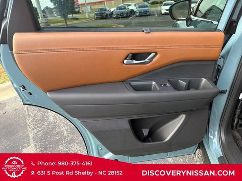New 2026 Nissan Pathfinder Platinum w/ Accent Package AWD/4WD image 28