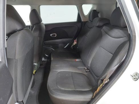 Used 2019 Kia Soul image 32