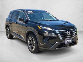 Used 2025 Nissan Rogue SV FWD video 3