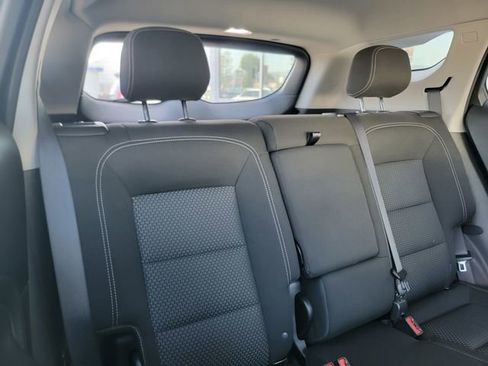 Certified 2023 GMC Terrain SLE w/ Driver Convenience Package image 18