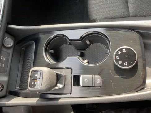 Used 2025 Nissan Rogue SV image 23