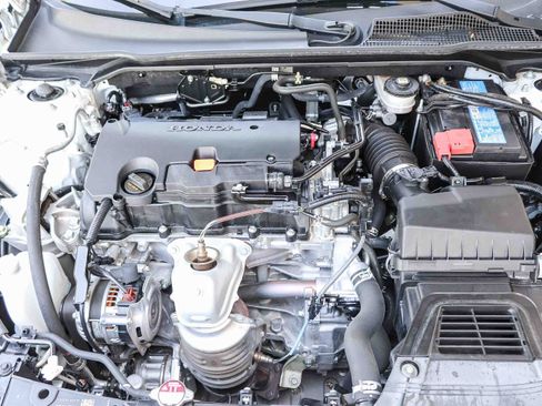 Certified 2024 Honda Civic Sport image 30