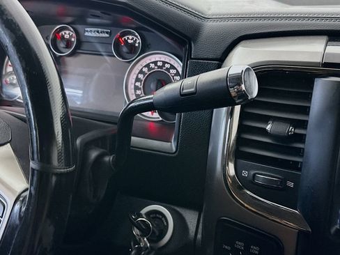 Used 2018 RAM 2500 Laramie w/ Sport Appearance Group AWD/4WD image 16