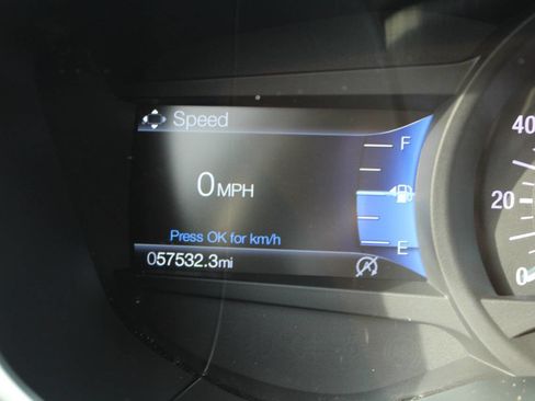 Used 2020 Ford Fusion SE image 35