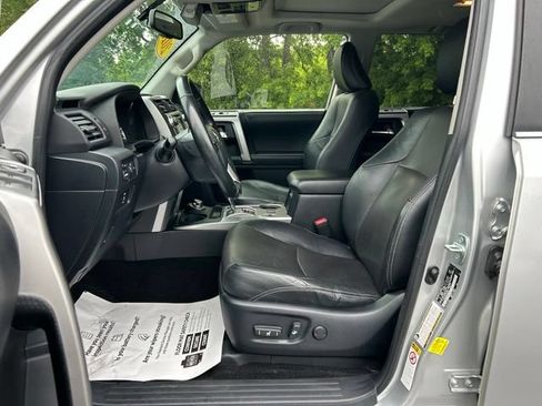 Used 2018 Toyota 4Runner Limited AWD/4WD image 13