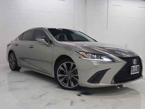 Used 2019 Lexus ES 350 F Sport w/ Accessory Package 2 image 3
