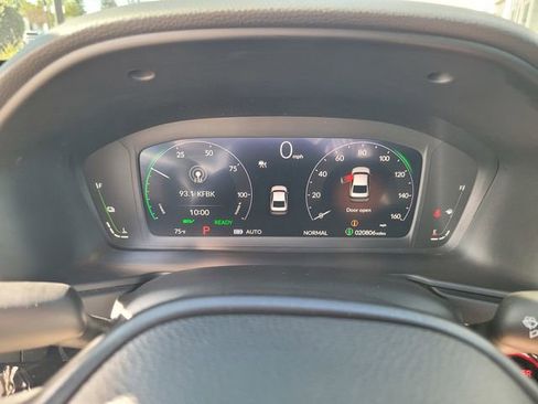 Used 2024 Honda Accord Sport image 29