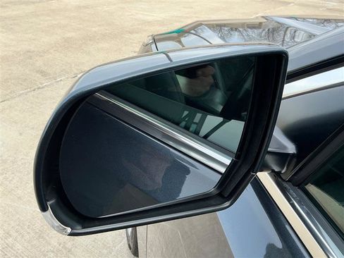 Used 2020 Cadillac CT4 Luxury w/ Sun And Sound Package image 14