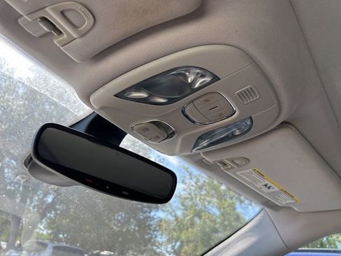 Used 2018 Jeep Compass Trailhawk w/ Leather Interior Group AWD/4WD image 12