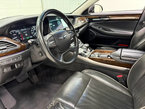 Used 2019 Genesis G90 3.3T Premium AWD/4WD image 12