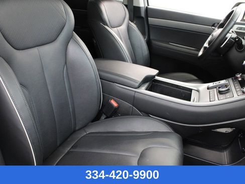Used 2023 Hyundai Palisade SEL w/ Premium Package image 25