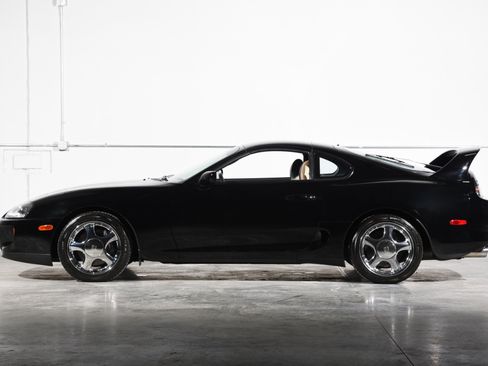 Used 1994 Toyota Supra Turbo RWD image 11