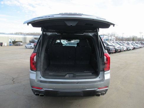 Certified 2025 GMC Yukon XL Denali Ultimate image 7