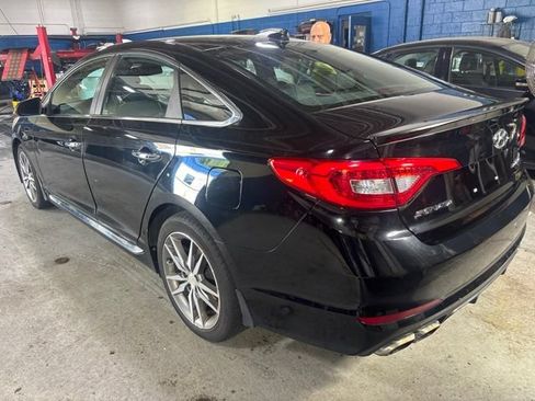Used 2015 Hyundai Sonata Sport 2.0T FWD image 3