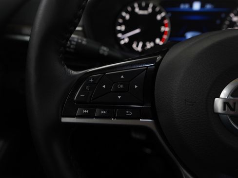 Used 2019 Nissan Altima 2.5 Platinum image 19