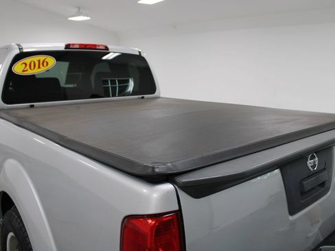Used 2016 Nissan Frontier S w/ S Preferred Package RWD image 17