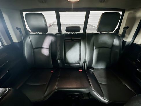 Used 2017 RAM 1500 Laramie w/ Convenience Group image 13