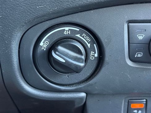 Used 2024 Nissan Frontier PRO-4X w/ Pro Convenience Package AWD/4WD image 24