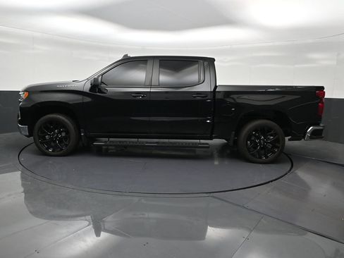 Used 2024 Chevrolet Silverado 1500 LT AWD/4WD image 2