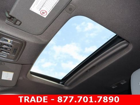 Used 2022 GMC Sierra 2500 Denali w/ Denali Ultimate Package image 29