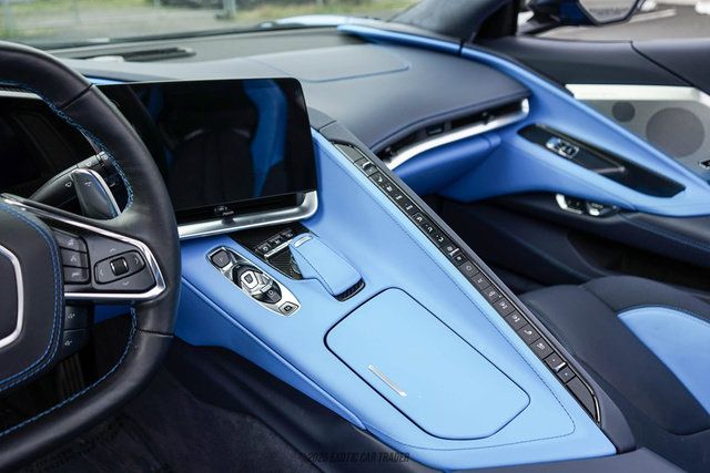 Used 2021 Chevrolet Corvette Stingray Premium Conv w/ Z51 Performance Package RWD image 35