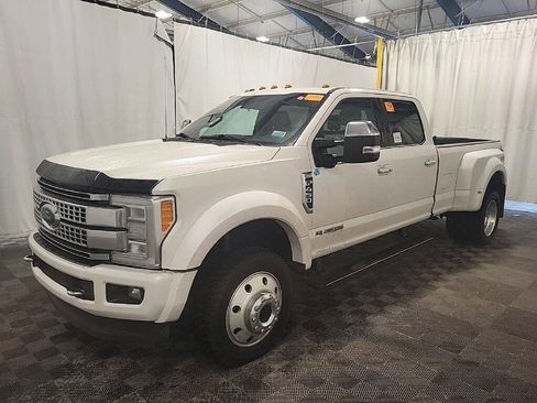 Used 2017 Ford F450 Platinum w/ Platinum Ultimate Package image 1