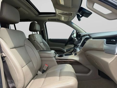 Used 2019 GMC Yukon XL SLT w/ Open Road Package RWD image 36