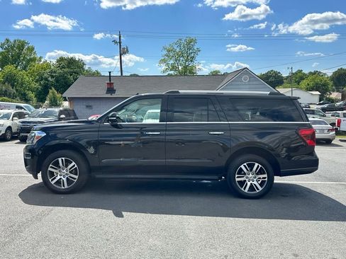 Used 2024 Ford Expedition Max Limited AWD/4WD image 5