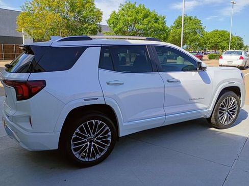 Used 2026 GMC Terrain Denali AWD/4WD image 6