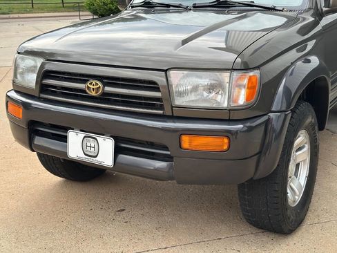 Used 1997 Toyota 4Runner Limited image 34