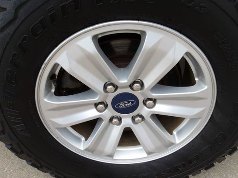 Used 2019 Ford F150 XL w/ Equipment Group 101A Mid RWD image 58