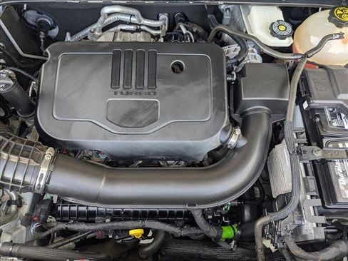 Used 2023 GMC Acadia Denali image 23