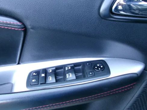 Used 2018 Dodge Journey GT FWD image 13