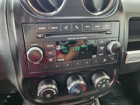 Used 2017 Jeep Compass Sport w/ Power Value Group image 14