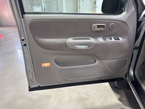 Used 2004 Toyota Tundra SR5 image 22