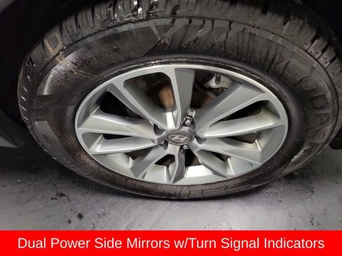 Used 2019 Hyundai Santa Fe XL SE w/ SE Premium Package 02 FWD image 11