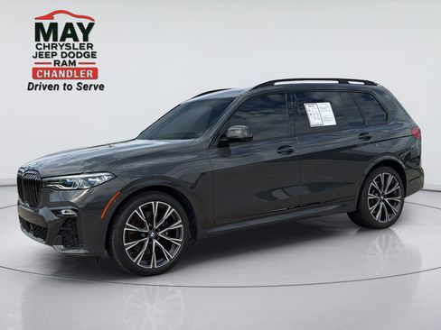 Used 2021 BMW X7 M50i AWD/4WD image 3