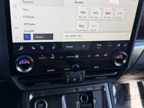 Certified 2024 Lexus GX 550 w/ Accessory Package (Z1) AWD/4WD image 25