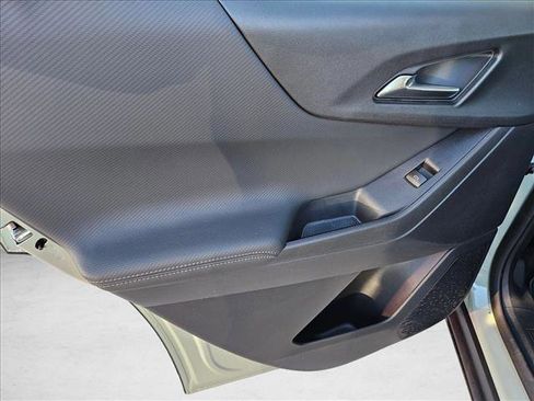 New 2026 Chevrolet Equinox LT FWD image 9