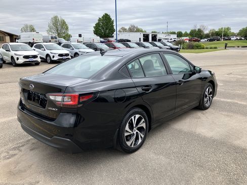 Used 2024 Subaru Legacy Premium AWD/4WD image 6