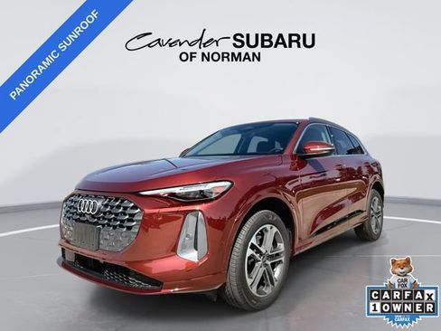 Used 2025 Audi Q5 Premium Plus w/ Premium Plus AWD/4WD image 1