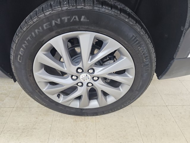 Used 2026 Buick Enclave Preferred FWD image 17
